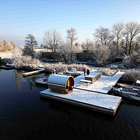 Pean-Buiten Waterlodges Nes  Eksteriør billede