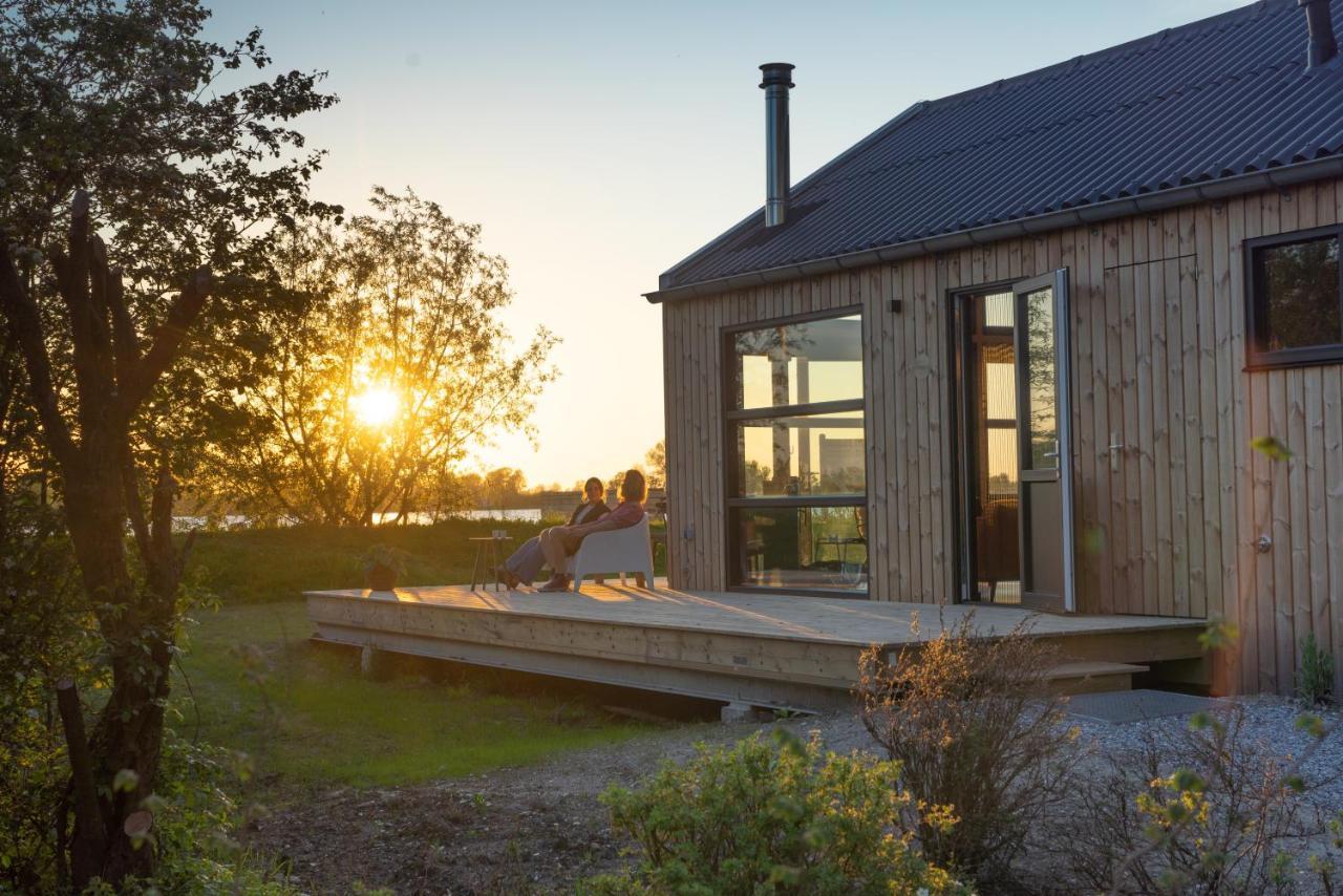 Pean-Buiten Waterlodges Nes  Eksteriør billede