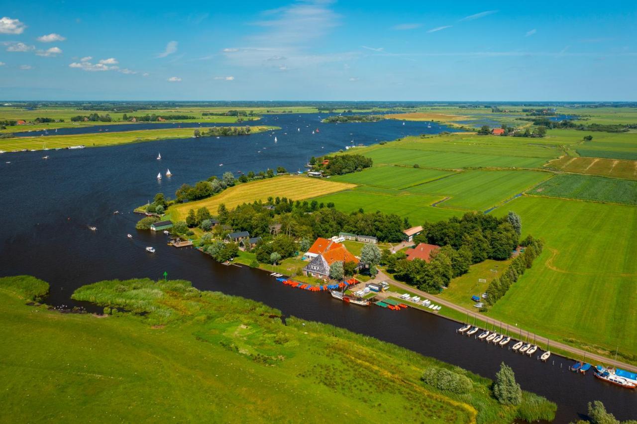 Pean-Buiten Waterlodges Nes  Eksteriør billede