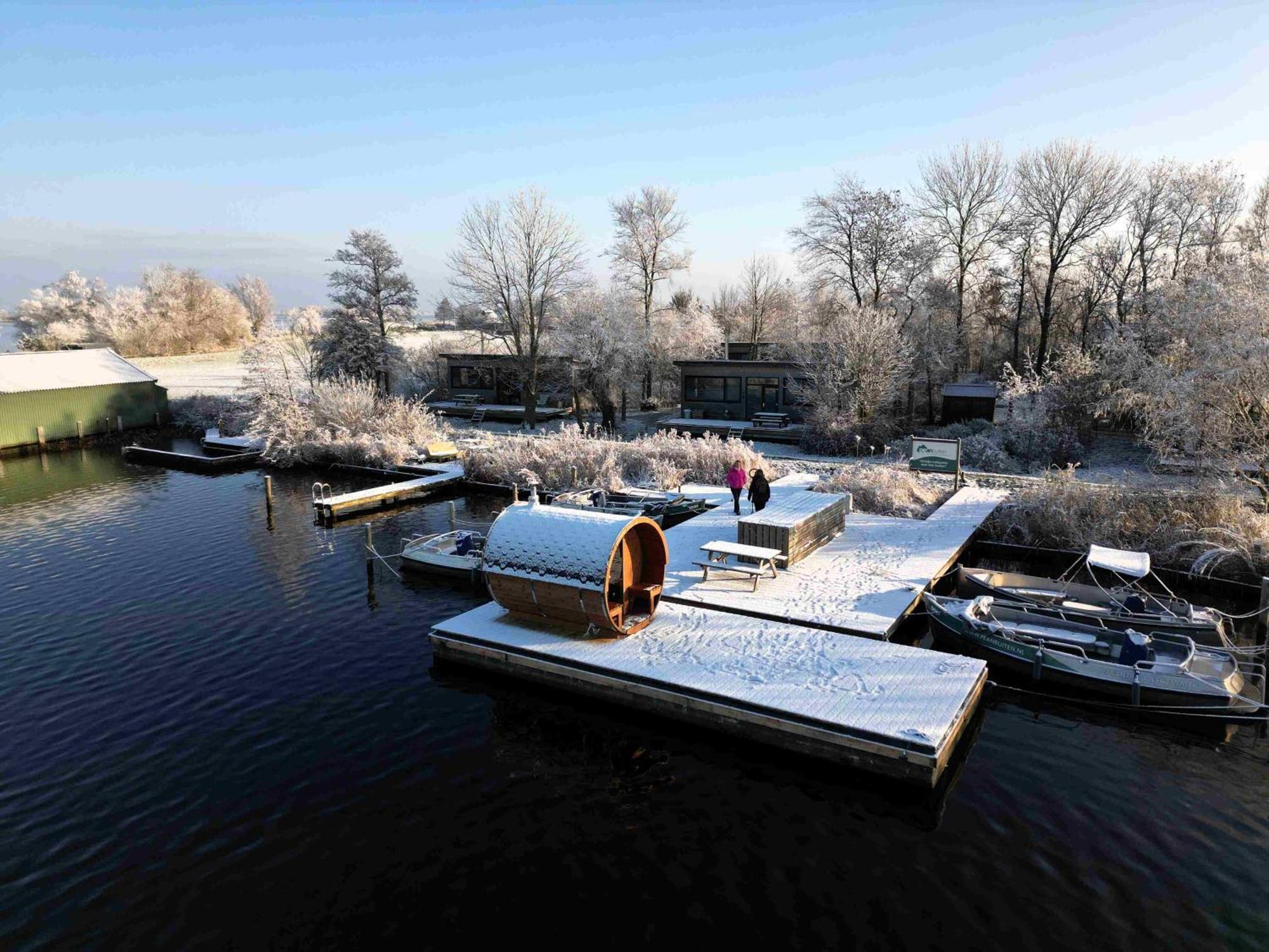 Pean-Buiten Waterlodges Nes  Eksteriør billede