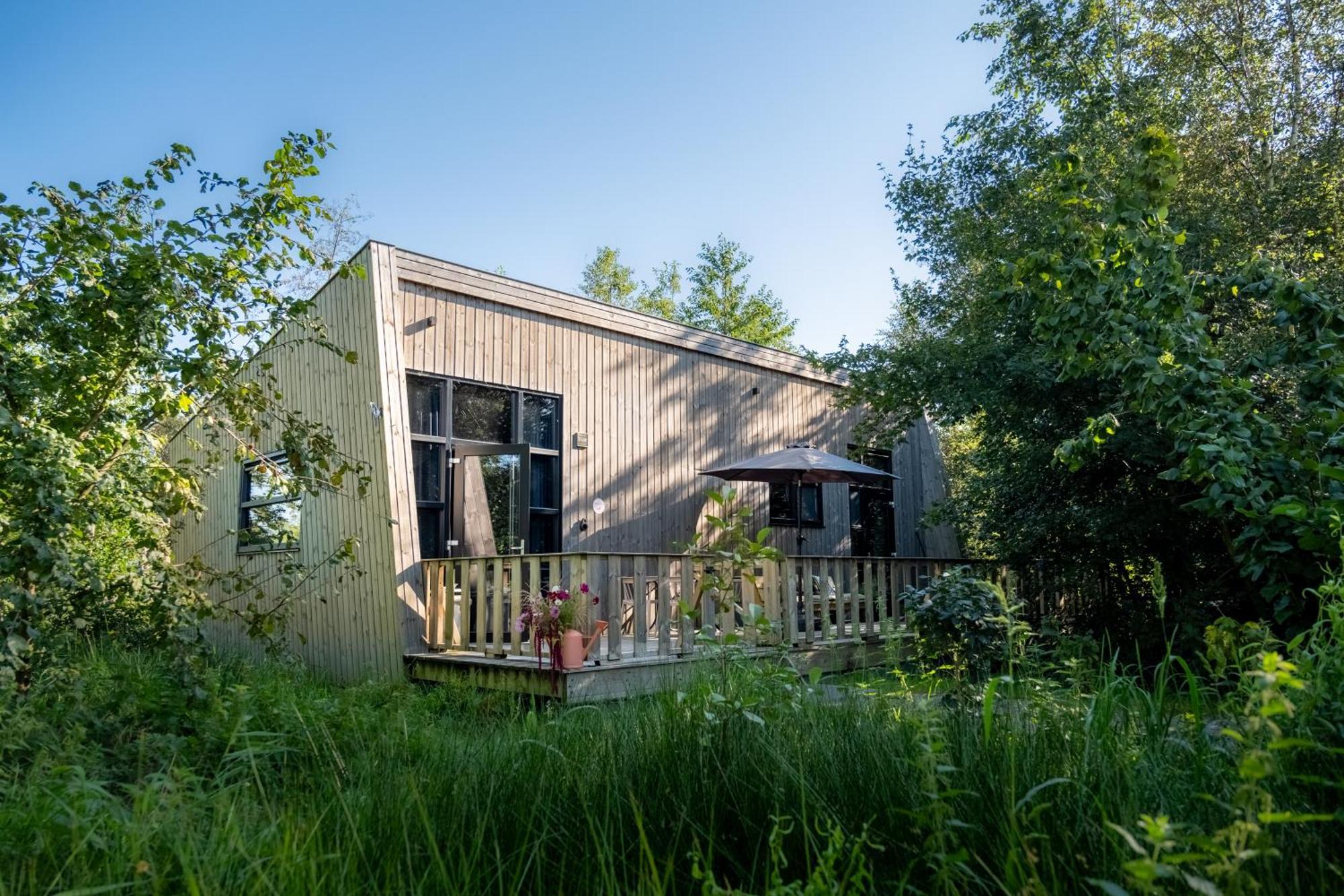 Pean-Buiten Waterlodges Nes  Eksteriør billede